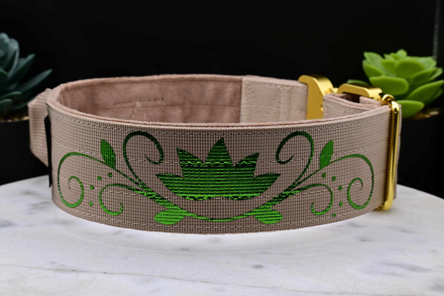 Combat collar | cream velvet